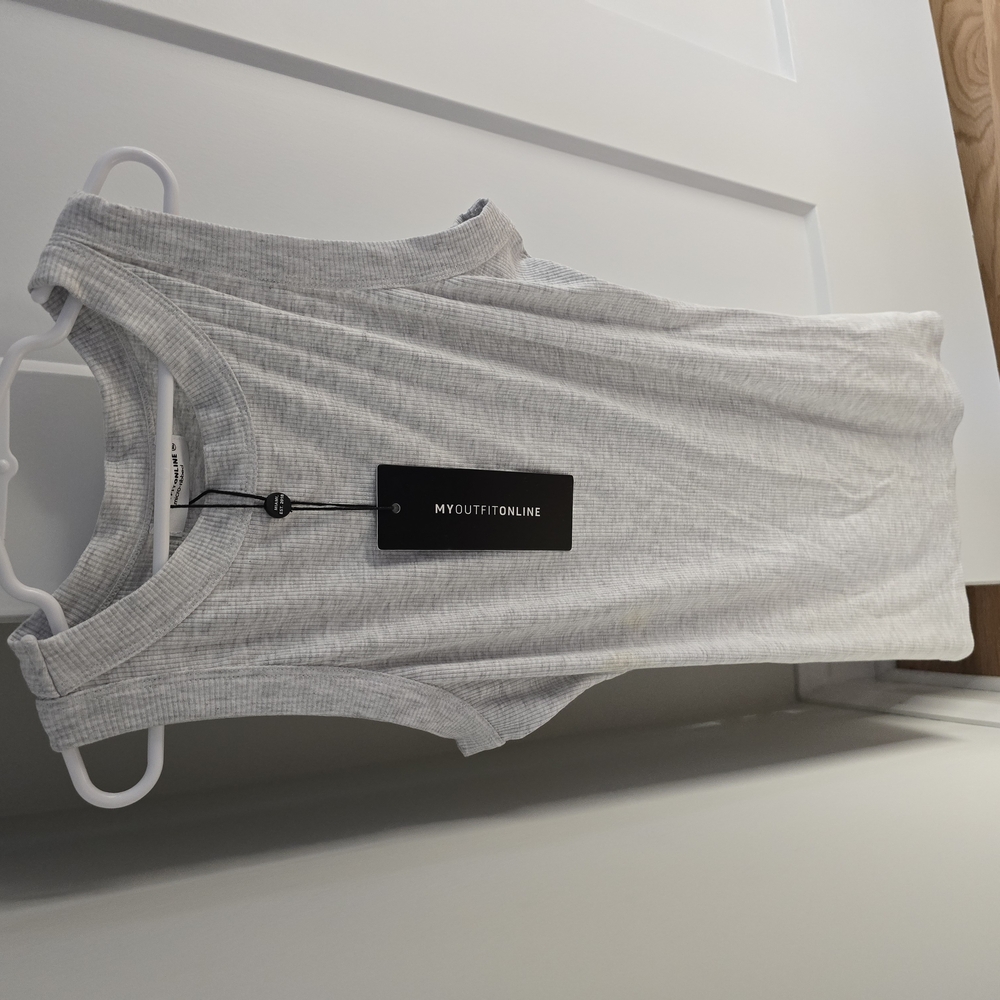 Myoufitonline Micro Ribbed Gray Women's Top